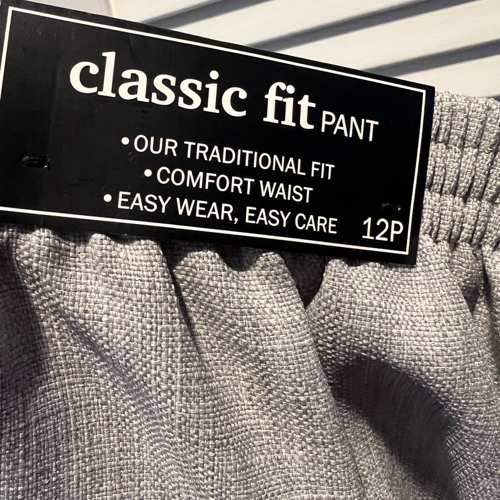 Alfred Dunner Petite Gray Trousers - Picture 5 of 6